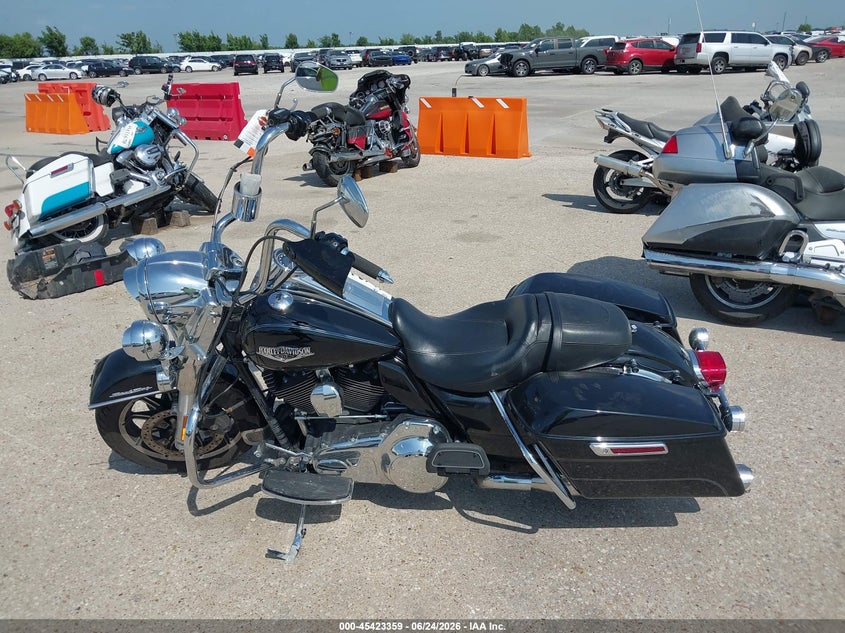 2016 Harley-Davidson Flhr Road King VIN: 1HD1FBM17GB639247 Lot: 45423359