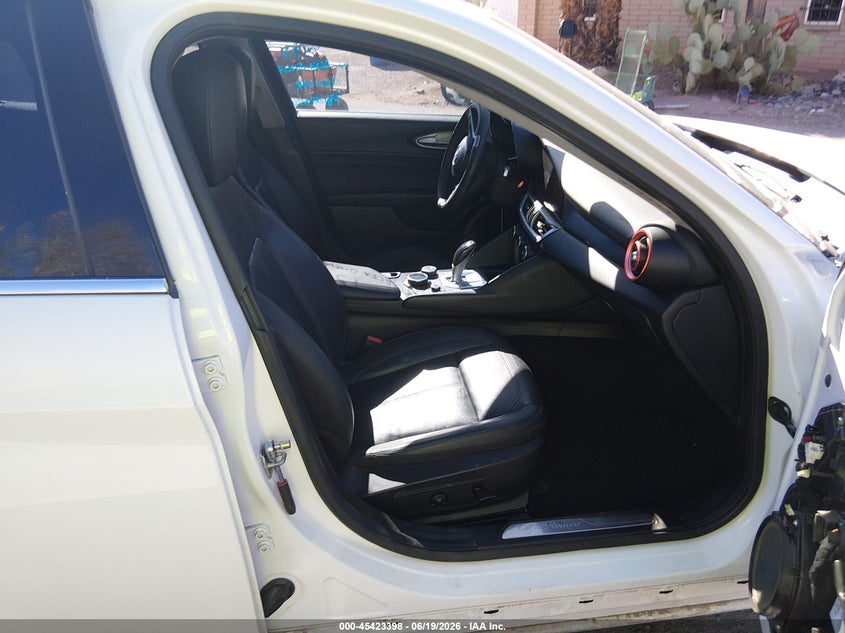 2017 ALFA ROMEO GIULIA auction photo 5