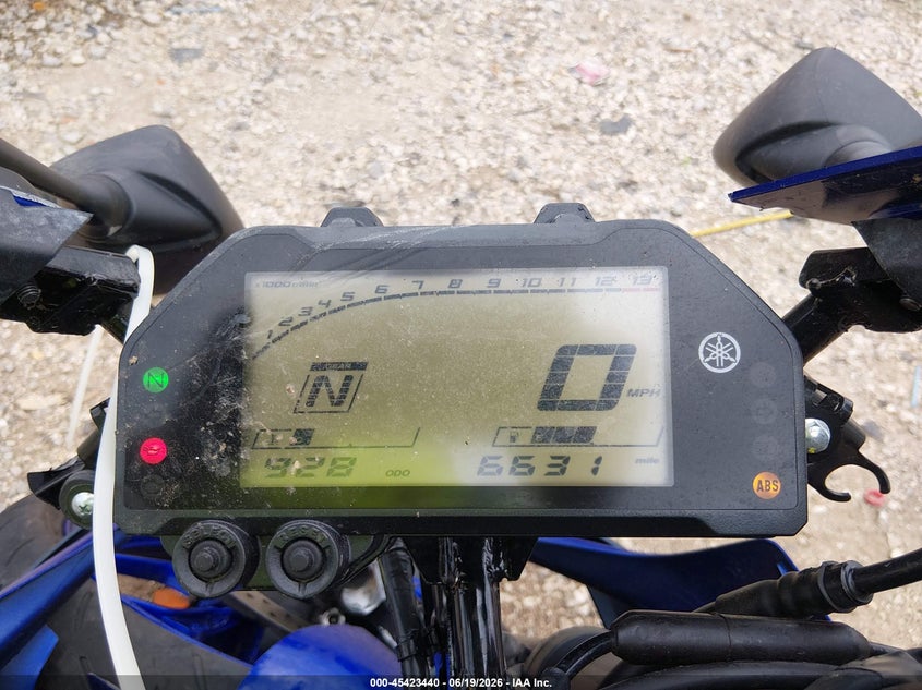 2024 Yamaha Yzfr3 A VIN: MH3RH18Y1RK017294 Lot: 45423440