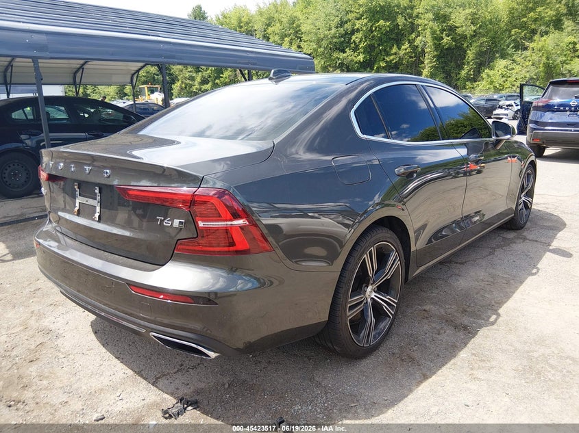 2019 VOLVO S60 auction photo 4