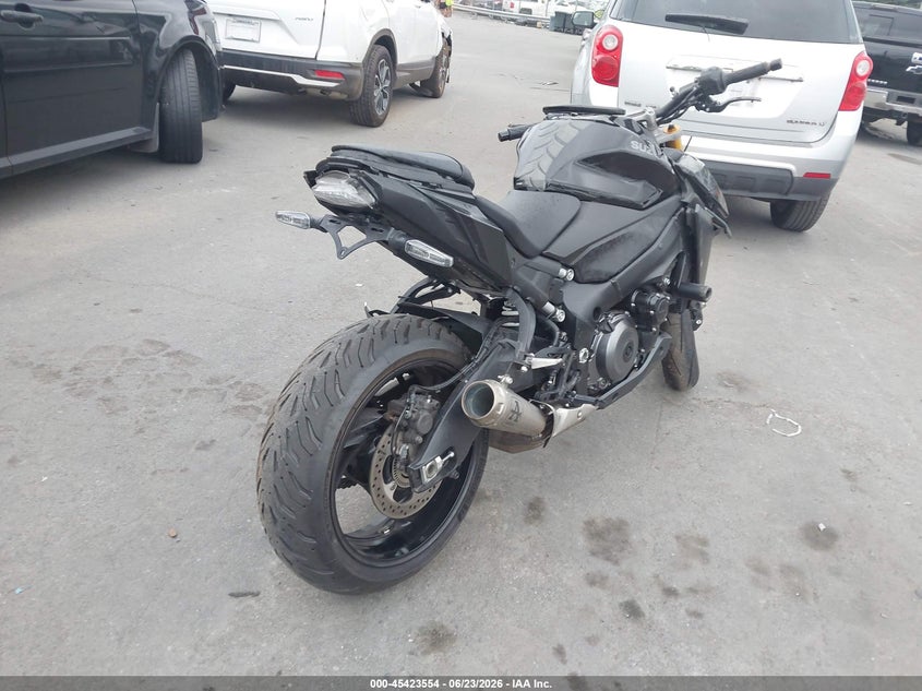 SUZUKI GSX-S1000 2023