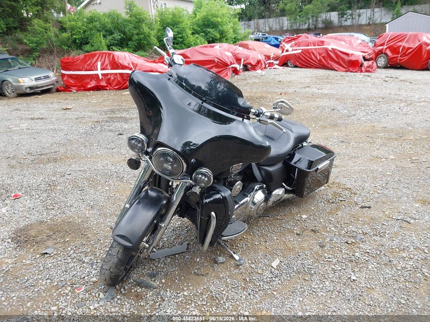 2009 HARLEY-DAVIDSON FLHTCU auction photo 2