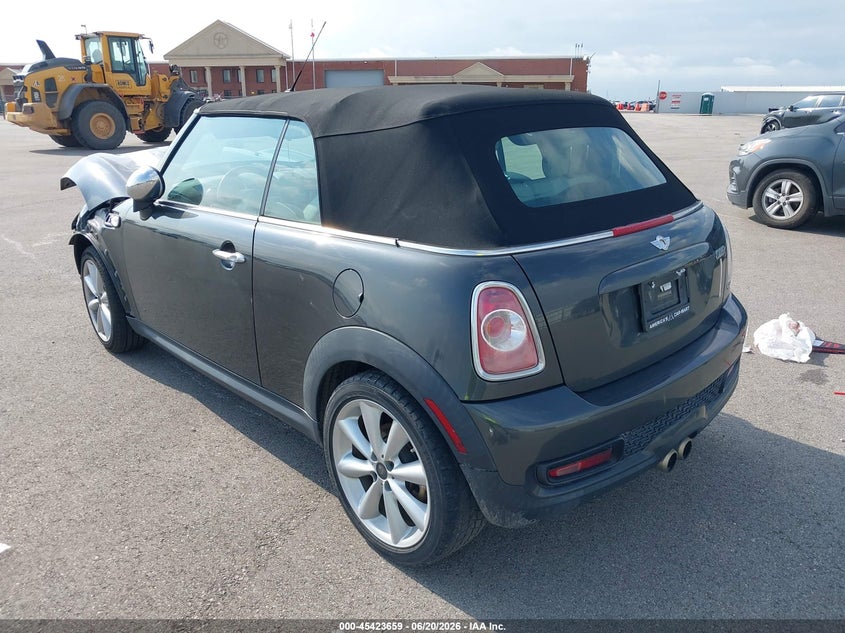 2015 MINI CONVERTIBLE auction photo 3