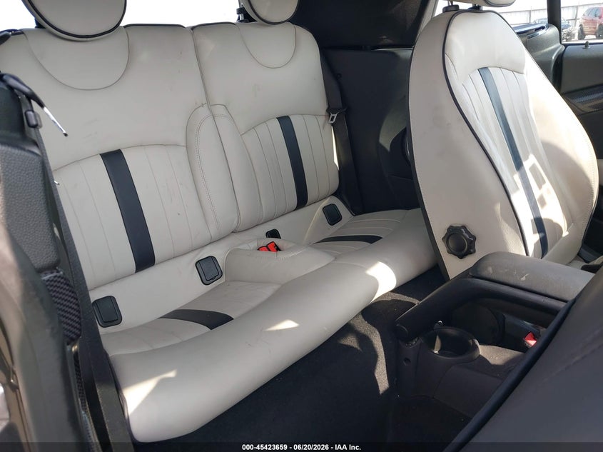 2015 MINI CONVERTIBLE auction photo 8
