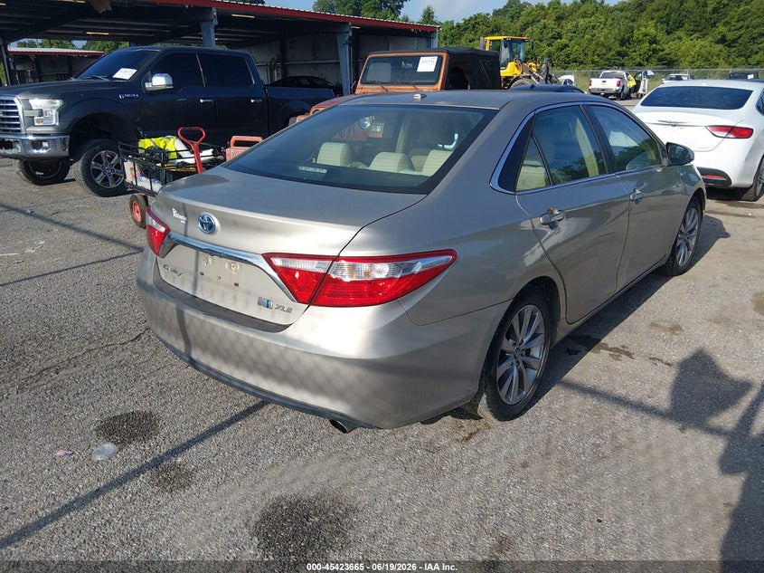 2015 TOYOTA CAMRY HYBRID auction photo 4