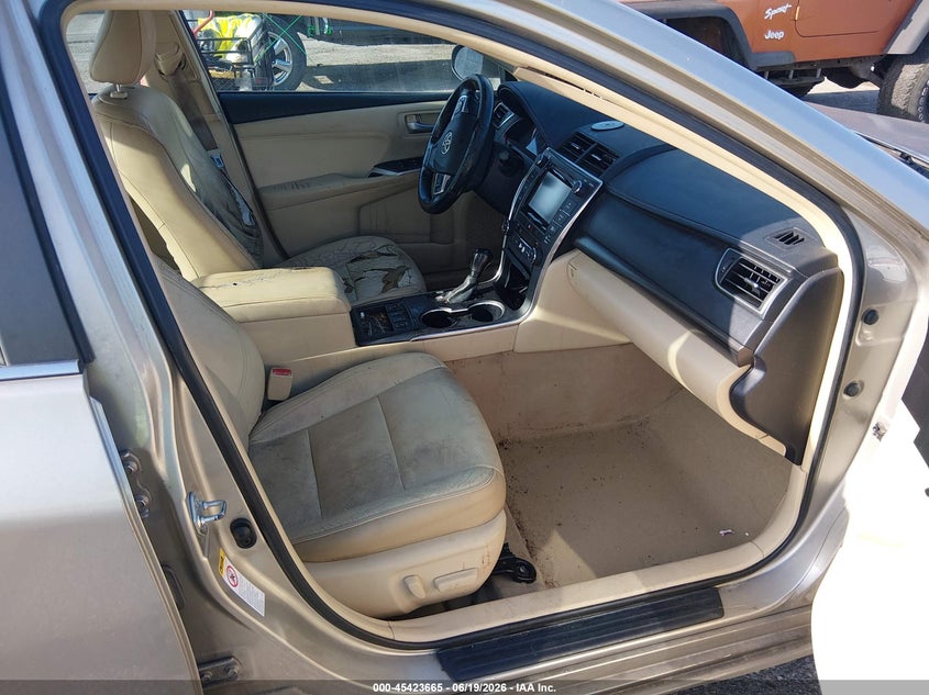 2015 TOYOTA CAMRY HYBRID auction photo 5