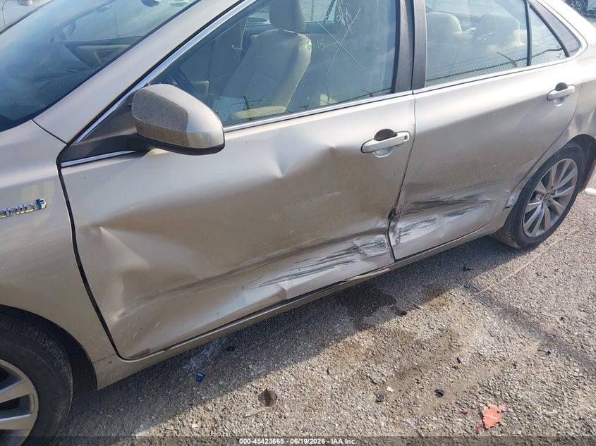 2015 TOYOTA CAMRY HYBRID auction photo 6