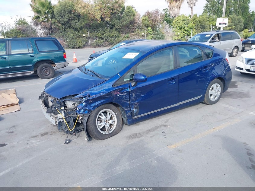 2011 Toyota Prius Three JTDKN3DU0B0247191 photo 1