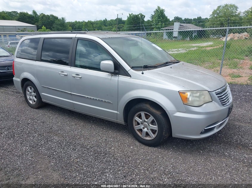 2011 Chrysler Town & Country Touring