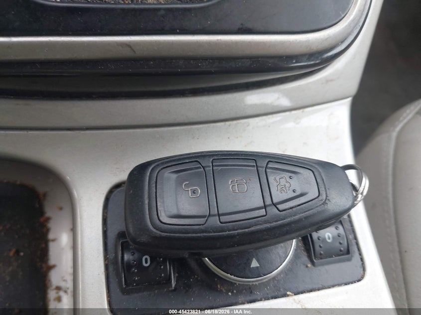 2016 Ford C-Max Hybrid Sel VIN: 1FADP5BU2GL101226 Lot: 45423821