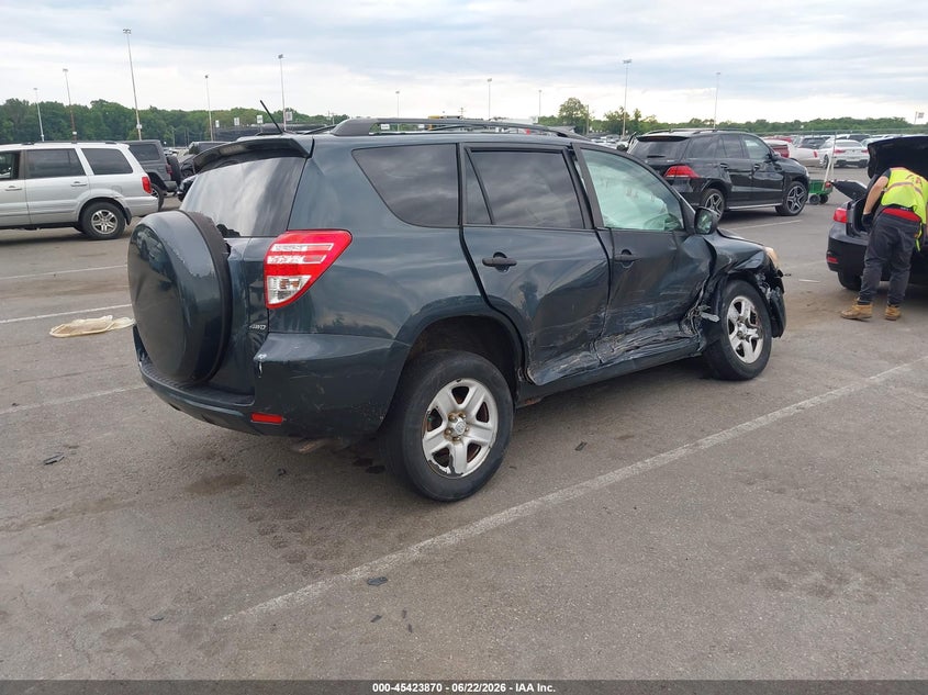 2011 TOYOTA RAV4 auction photo 4