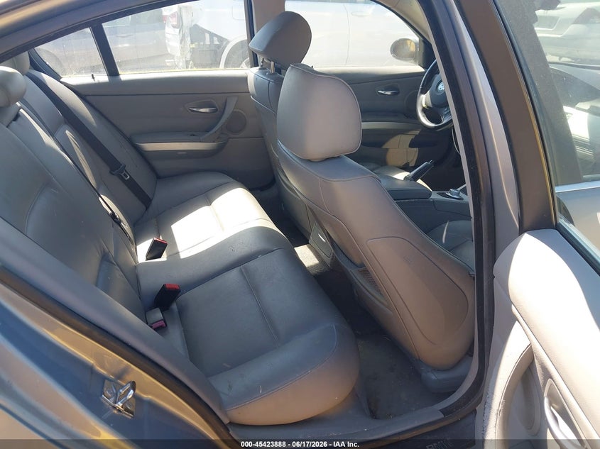 2006 BMW 3ER SEDAN 3.0L I-6 DOHC, VVT, 255HP