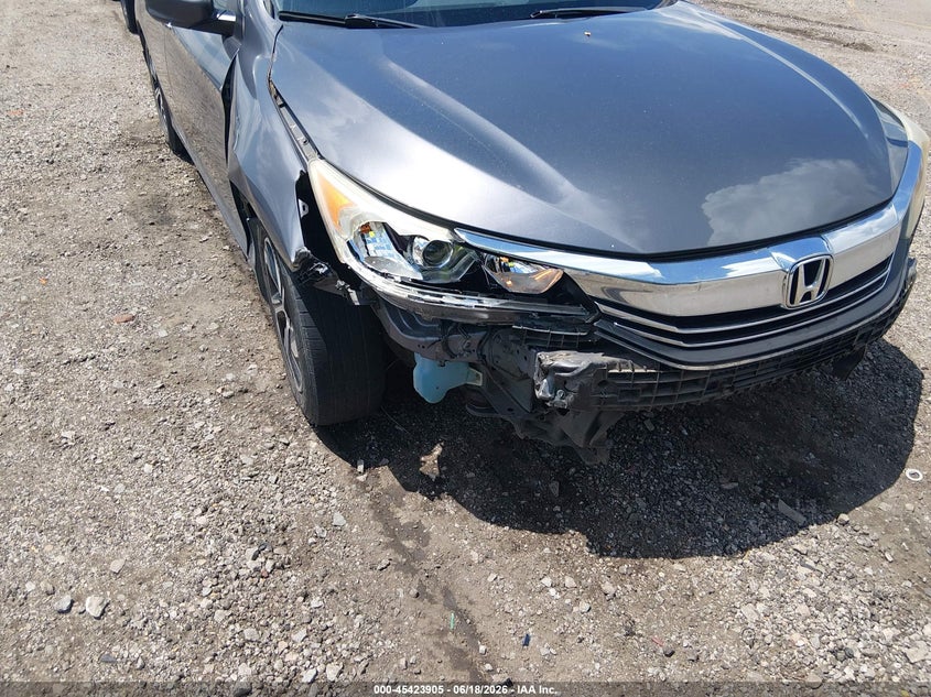 2016 HONDA ACCORD auction photo 6