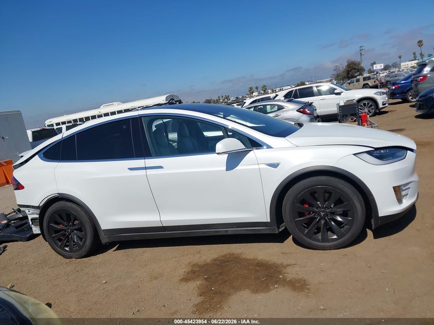 2016 Tesla Model X 60D/70D/75D/90D VIN: 5YJXCAE28GF004346 Lot: 45423954