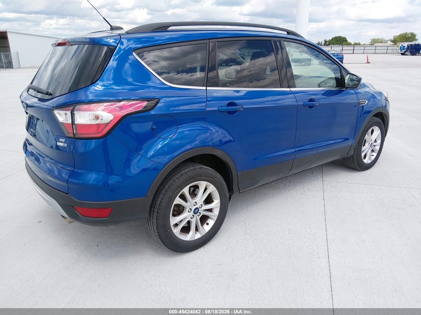 Vin: 1fmcu9gd9jud31177, lot: 45922097, ford escape se 20184