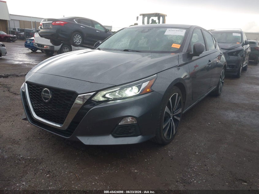 2022 NISSAN ALTIMA auction photo 2