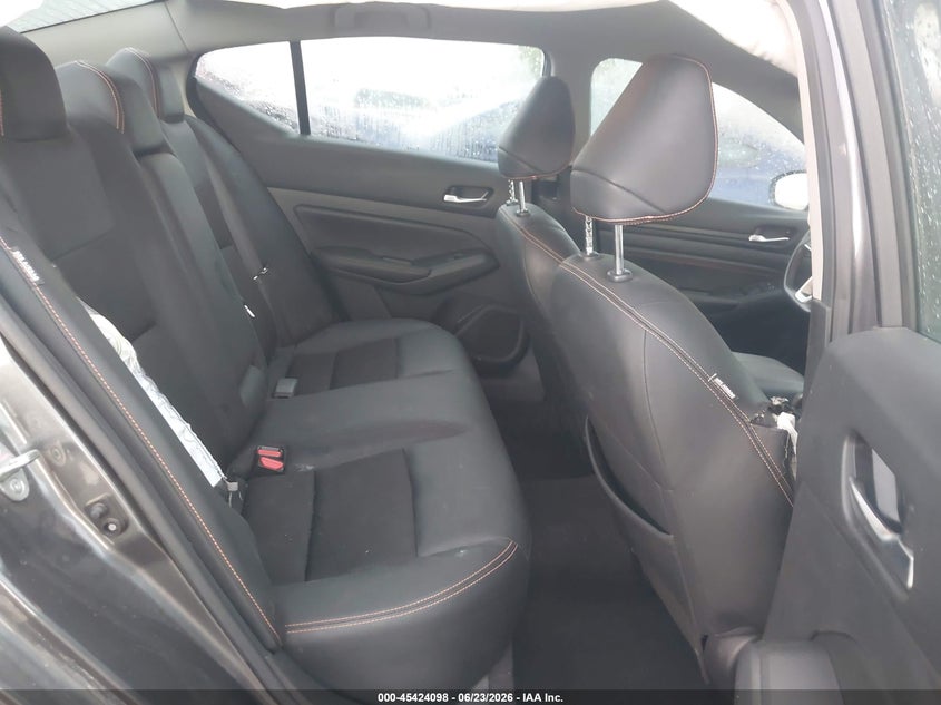 2022 NISSAN ALTIMA auction photo 8