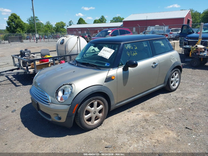 2007 MINI COOPER auction photo 2