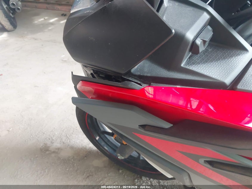 2025 Kawasaki Ex500 A/B VIN: ML5EXGJ10SDA69538 Lot: 45424313