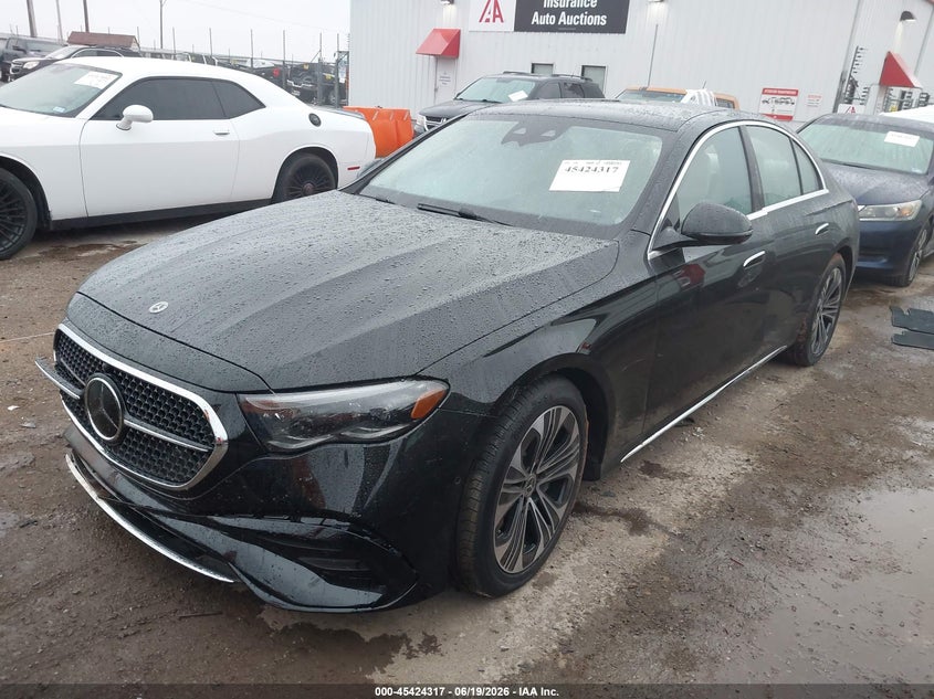 Vin: w1klf6bb4ta259320, lot: 45922372, mercedes-benz e 450 4matic 20262