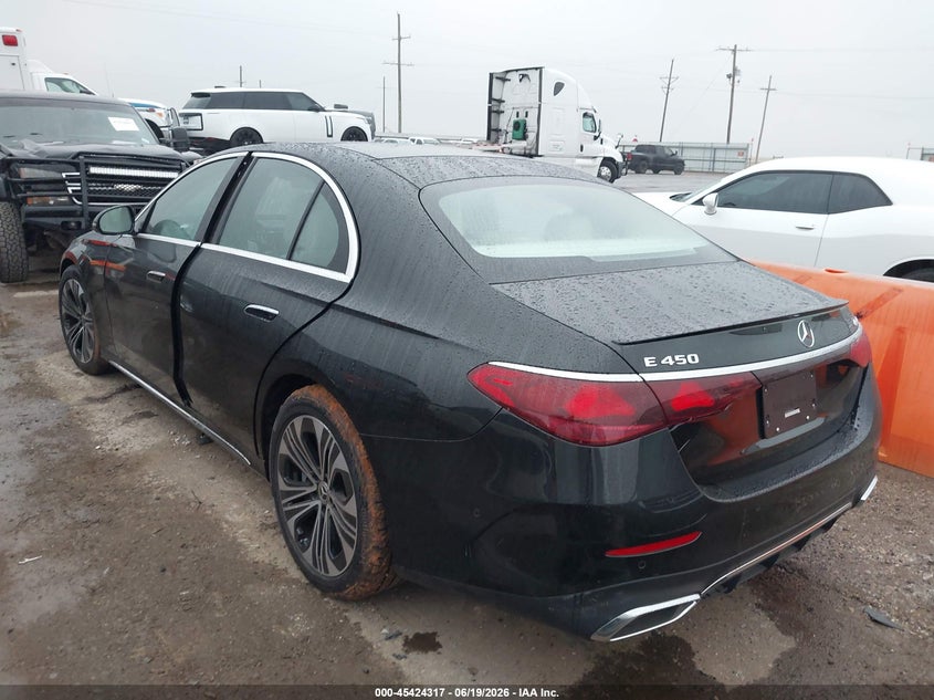 Vin: w1klf6bb4ta259320, lot: 45922372, mercedes-benz e 450 4matic 20263