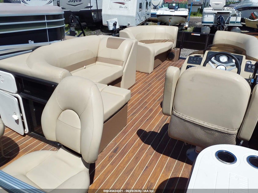2017 MAURELL PONTOON auction photo 5