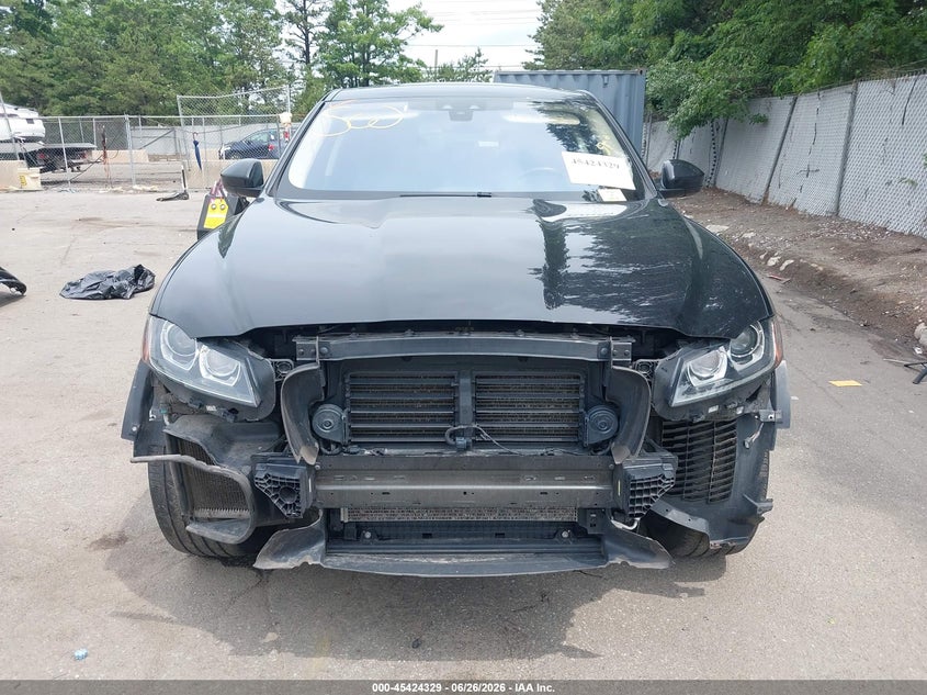 2020 Jaguar F-Pace Prestige P300 Awd Automatic VIN: SADCK2GX4LA640656 Lot: 45424329