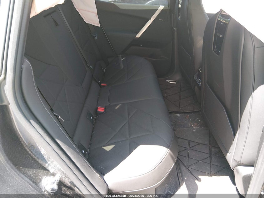 2025 BMW Ix xDrive50 VIN: WB523CF05SCU31200 Lot: 45424350