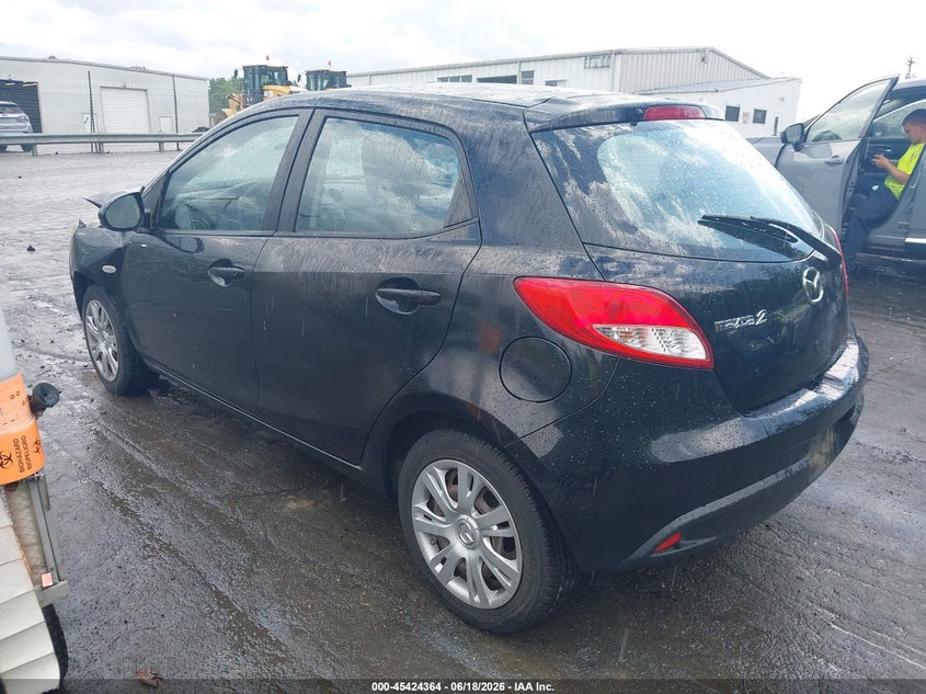Vin: jm1de1kyxd0159576, lot: 45922419, mazda mazda2 sport 20133