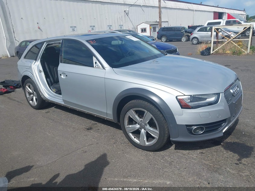 2013 AUDI ALLROAD auction photo 1
