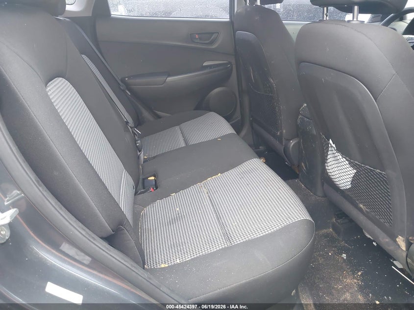 2018 Hyundai Kona Se VIN: KM8K12AA1JU123563 Lot: 45424397