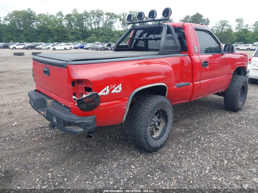 2003 CHEVROLET SILVERADO 1500 auction photo 4