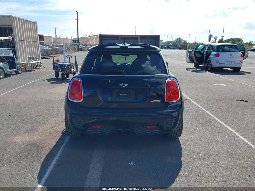 2016 Mini Hardtop John Cooper Works VIN: WMWXM9C51GT997689 Lot: 45424416
