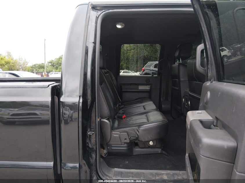 2014 FORD F-250 auction photo 8