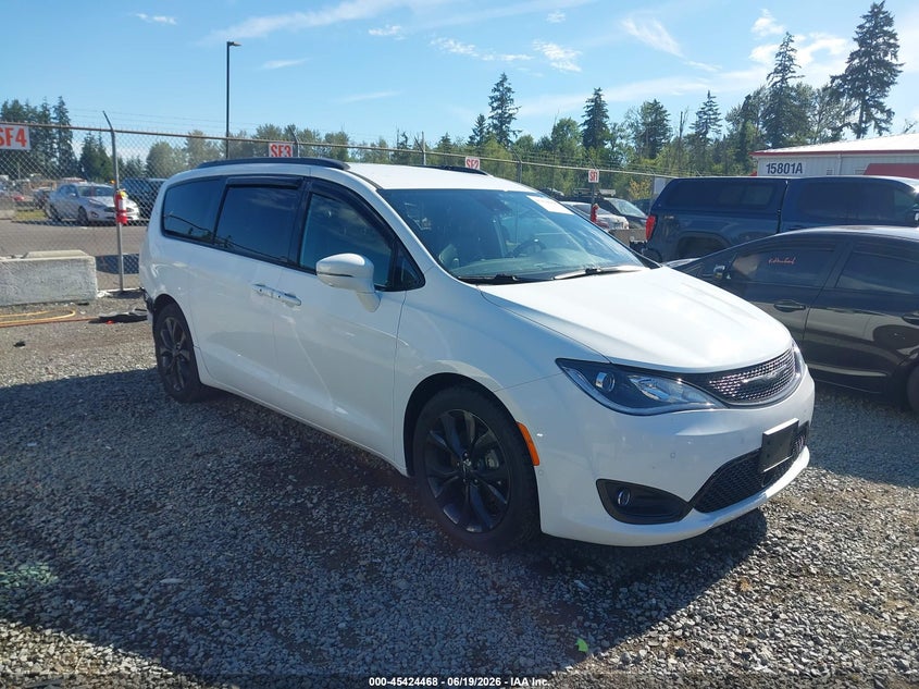 Vin: 2c4rc1gg8jr358350, lot: 45922523, chrysler pacifica limited 20181