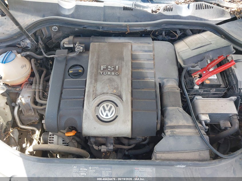 2008 Volkswagen Passat Komfort VIN: WVWLK73C28E063444 Lot: 45424476