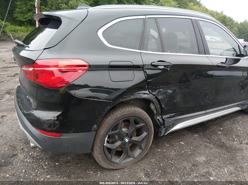 2018 BMW X1 xDrive28I VIN: WBXHT3C30J5L29886 Lot: 45424510