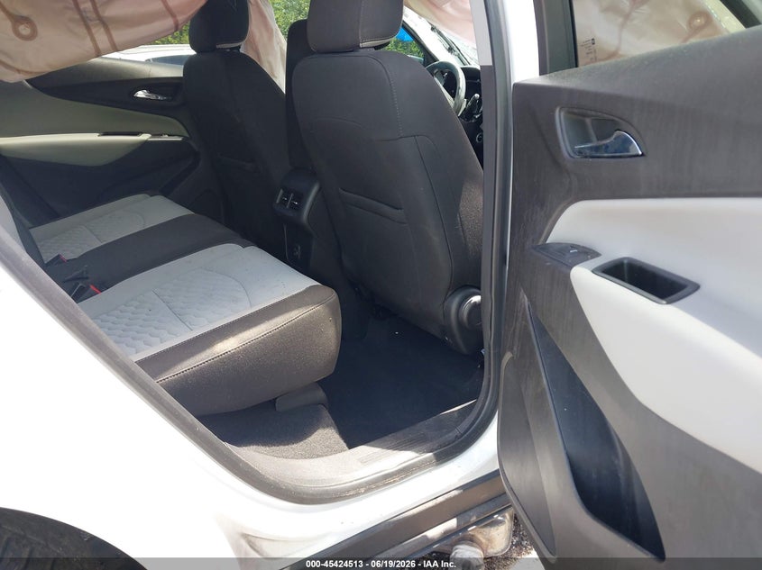 2020 CHEVROLET EQUINOX auction photo 8