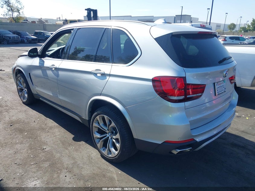 Vin: 5uxkr6c5xf0j74660, lot: 45922657, bmw x5 xdrive50i 20153