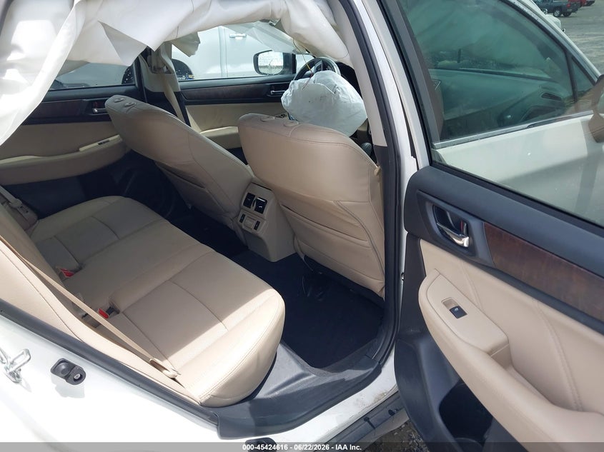 2018 SUBARU OUTBACK auction photo 8