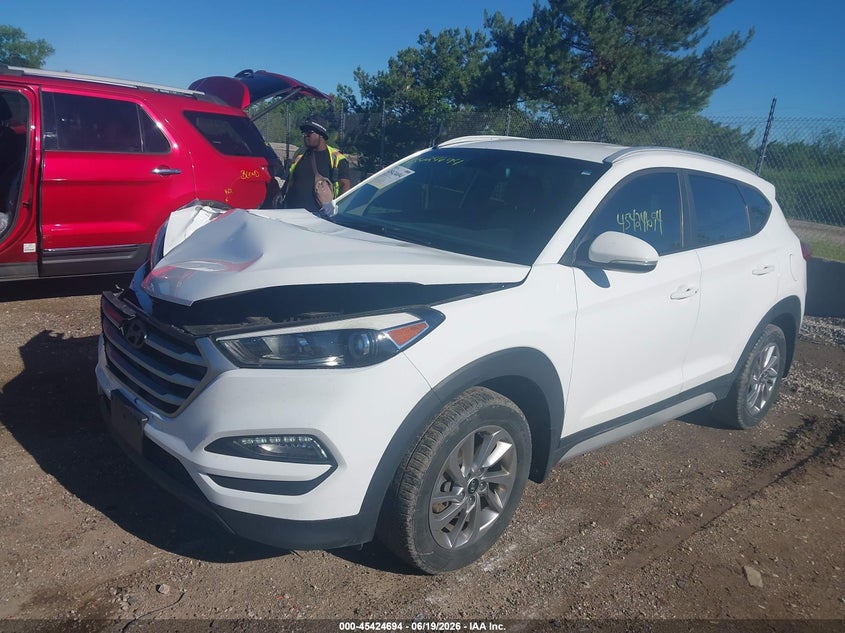 2017 Hyundai Tucson Se Plus KM8J3CA44HU464830 photo 1