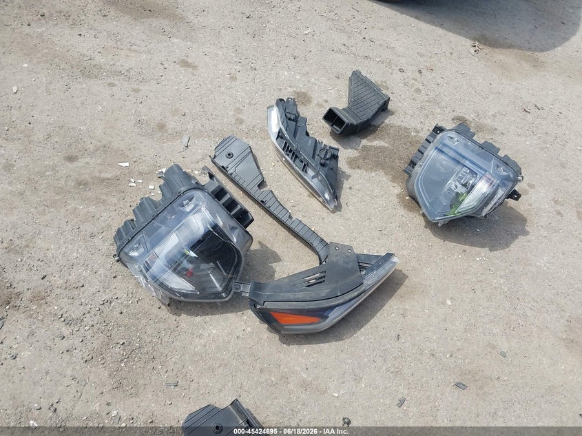 VIN 5NMS3CAD3KH063776 2019 HYUNDAI SANTA FE SEL PLUS