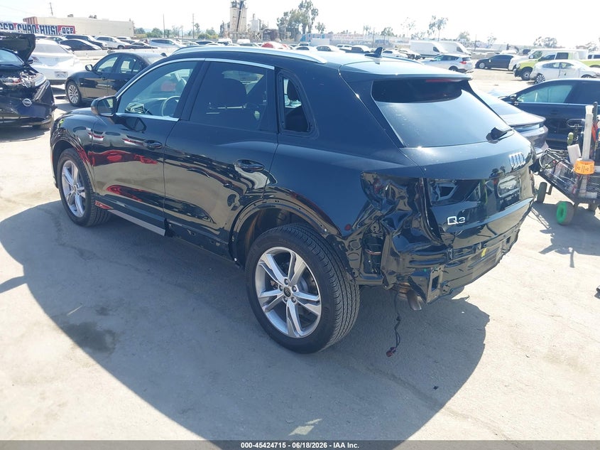 Vin: wa1eecf3xr1203182, lot: 45922770, audi q3 premium plus 45 tfsi s line quattro tiptronic 20243