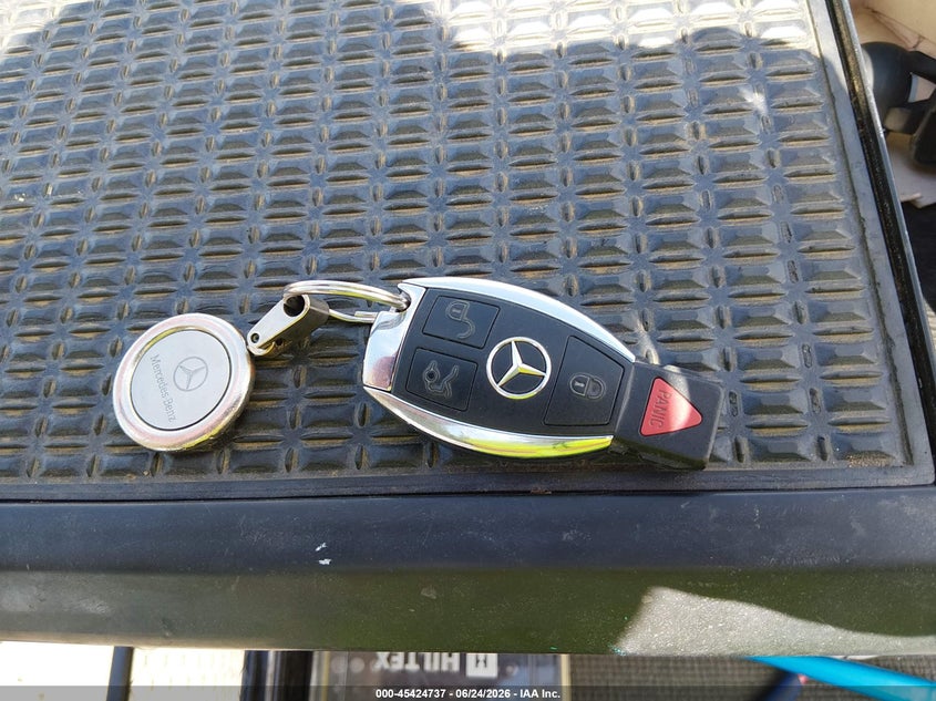 AtlanticExpress - Mercedes-Benz E-Class