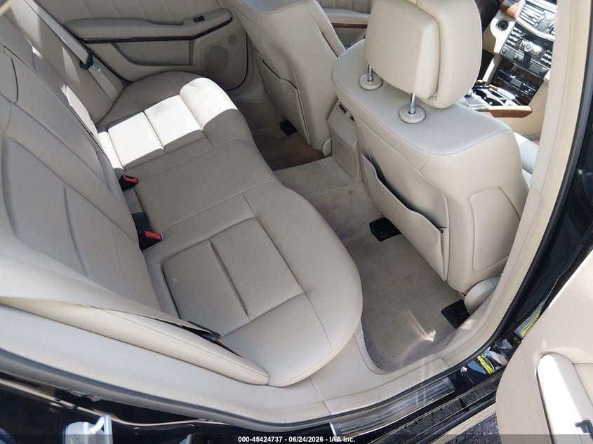 AtlanticExpress - Mercedes-Benz E-Class