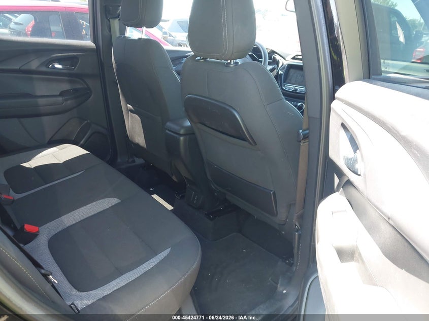 2022 CHEVROLET TRAILBLAZER auction photo 8
