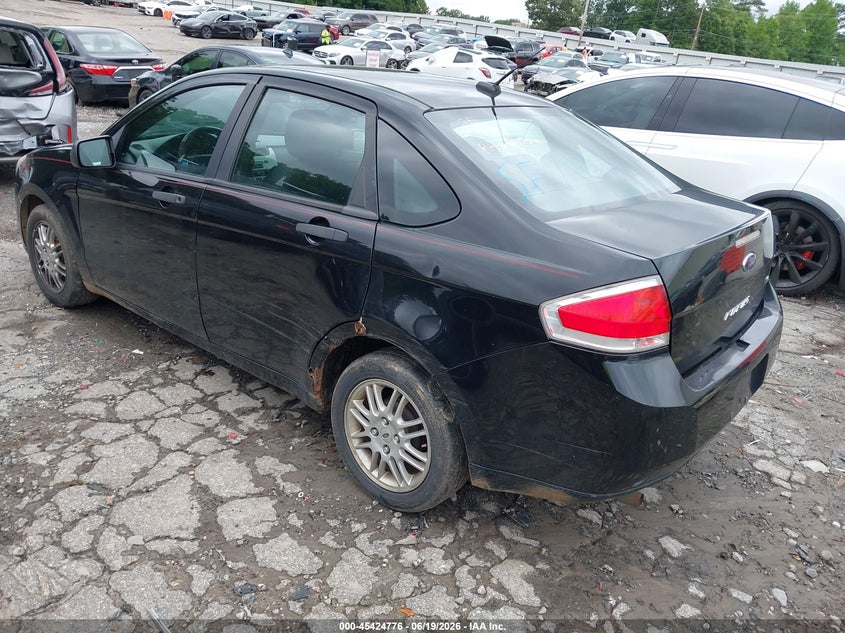 Vin: 1fahp3fn6bw134276, lot: 45922832, ford focus se 20113