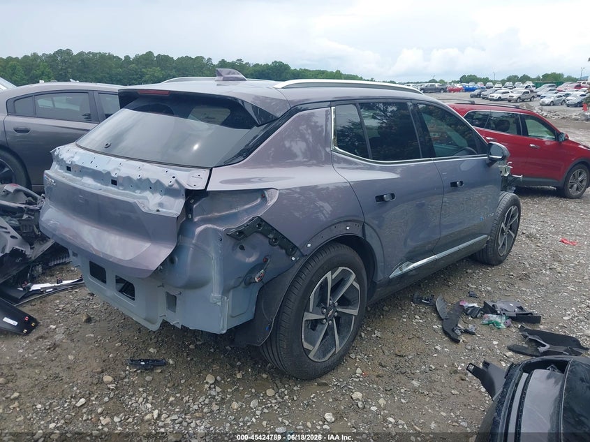 2025 CHEVROLET EQUINOX EV auction photo 4