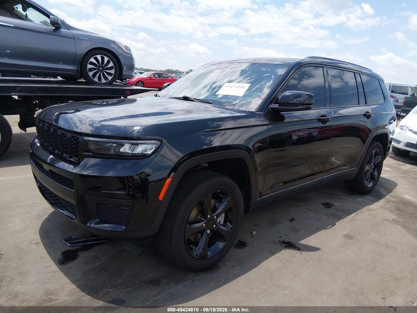 2024 JEEP GRAND CHEROKEE L auction photo 2