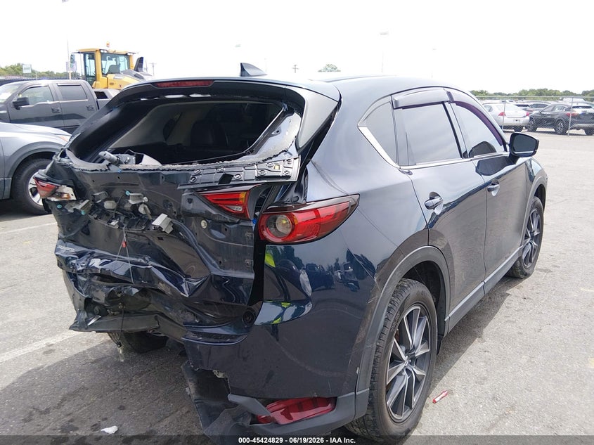 2018 MAZDA CX-5 auction photo 4